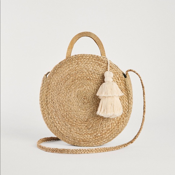 zara round raffia bag